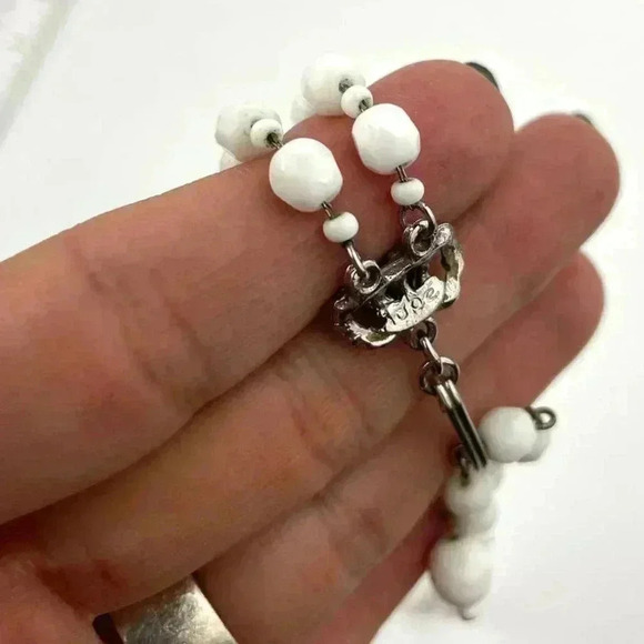 VTG Hobe White Glass Bead Necklace Layered Signed 16" 1960's Rare - Picture 4 of 15